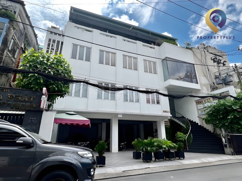 Tòa nhà Trần Việt